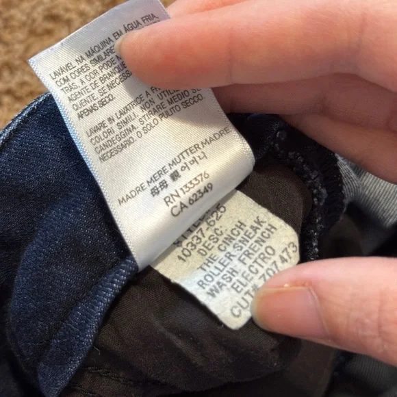 MOTHER The Cinch Roller Sneak French Electro Jeans Anthropologie - Picture 11 of 14